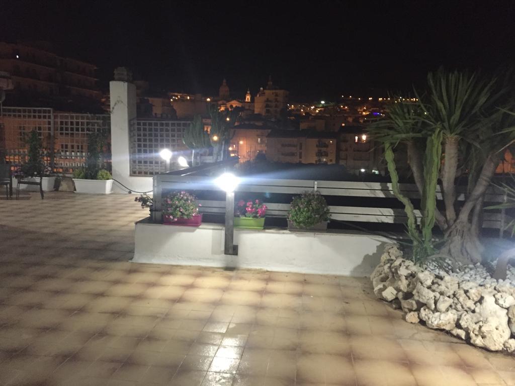 Super Attico B&B Comiso Exterior photo
